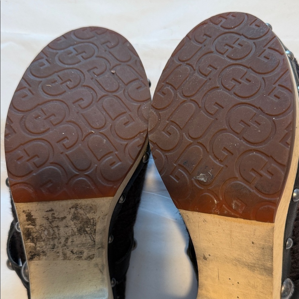 UGG Jolene Leather Platform Clogs with Wooden Heel Black Studded Women's 8 - Picture 11 of 12